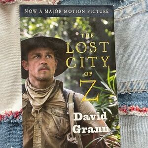 The Lost City of Z Book by David Grann softcover books